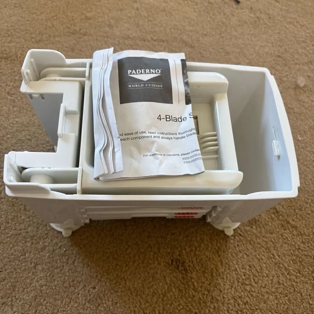 Paderno 4-Blade Spiralizer *Missing Parts”